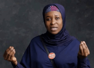 “A hungry man or woman can’t reason” — Activist Aisha Yesufu reacts as woman receives Tinubu’s rice, curses critics