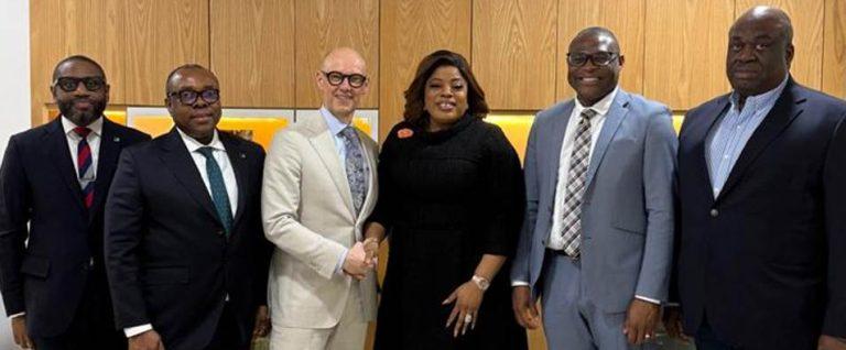 Fidelity Photo story