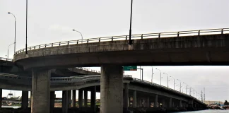 Nigerian govt to reconstruct Lagos Carter bridge