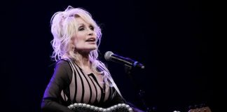 Dolly Parton Dies at 80, Family Announces