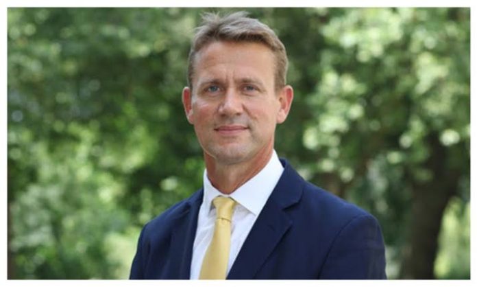 Pete Vowles
