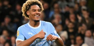 Manchester City Thrash Norwich 5-0 as Teenager Samba Scores Twice on Debut